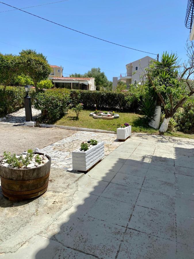 ארגוסטולי Lemon Tree Apartments A D מראה חיצוני תמונה